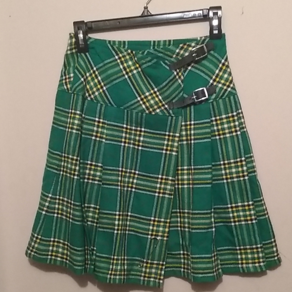 Irish kilt